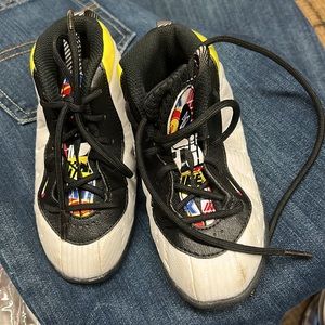 Nike 9C kid’s sneakers